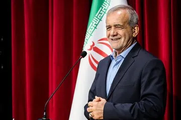 عکس/ دیدار مسعود پزشکیان با رئیس‌جمهور چین