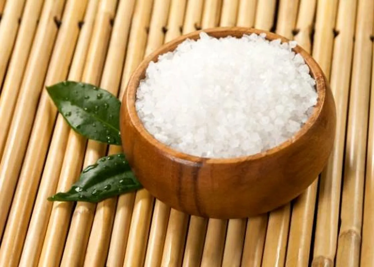 بوی بد دهان را سه سوته نابود کنید