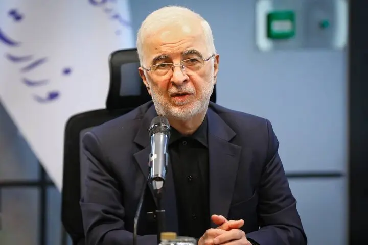 اسکندر مومنی، وزیر کشور