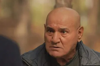 فیلم / بغض صفر کشکولی پیشکسوت سینما در برنامه تلویزیونی