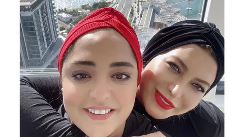 عکس/ خوش گذرانی نرگس محمدی و فریبا نادری در کنار آبشار نیاگارا!