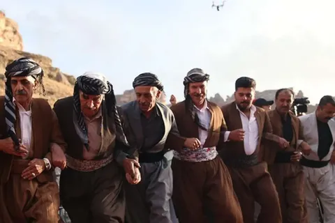 غار کرفتو رنگ‌وبوی جشن مهرگان گرفت