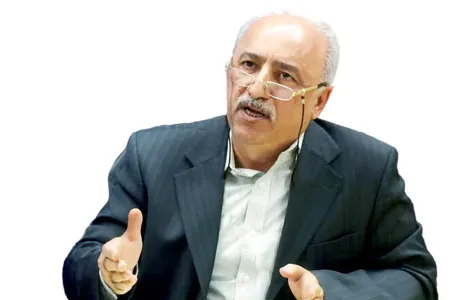 سید مرتضی افقه کیست؟/ از حمله به دیدگاه‌های نئوکلاسیکی در اقتصاد تا انتقاد از ساختار‌های ناکارآمد غیر اقتصادی