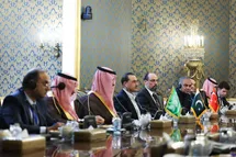 آمریکا آماده حمله، همسایگان نگران جنگ؛ در نشست تهران چه گذشت؟