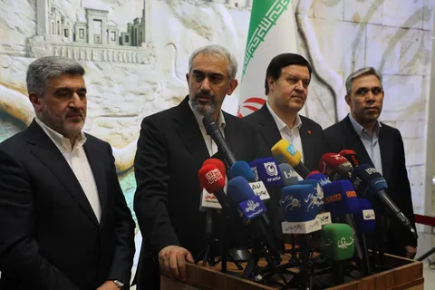 پیام وزیر اقتصاد برای «ایرانیان قهرمان»