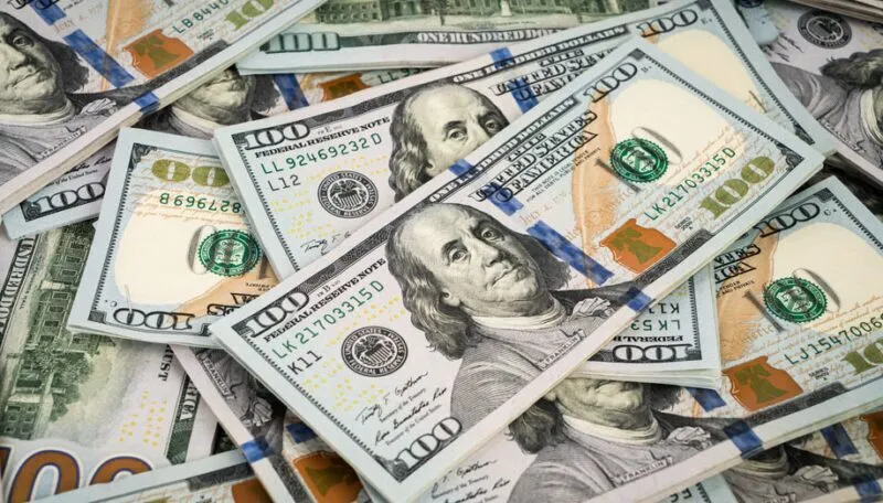 پیش بینی قیمت دلار فردا دوشنبه ۱۱ تیر ۱۴۰۳
