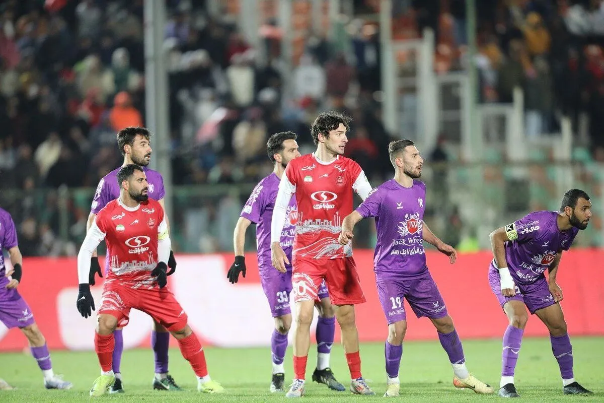 اعتراض استقلالی‌ها به صحنه مشکوک دیدار پرسپولیس