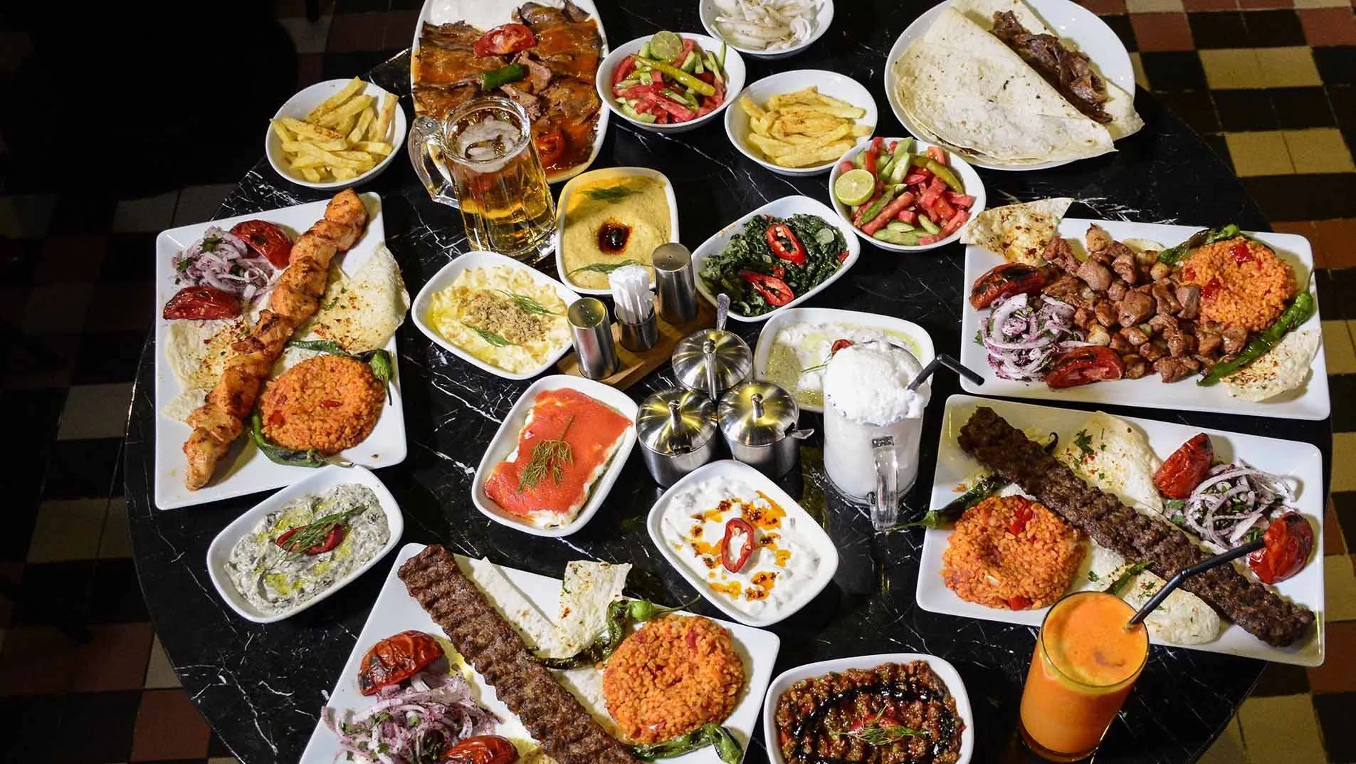 کاهش ۷۰ درصدی فروش در چلوکبابی‌ها