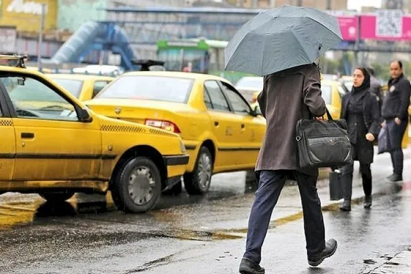 بارش باران و رعد و برق در تهران
