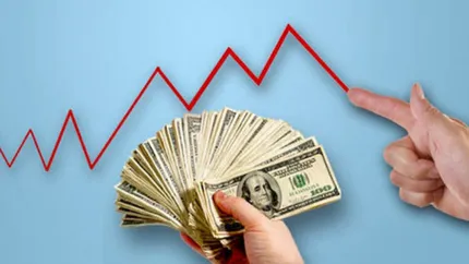 چرا قیمت دلار همیشه در حال نوسان است؟ / بررسی متغیر‌های کلیدی بازار ارز