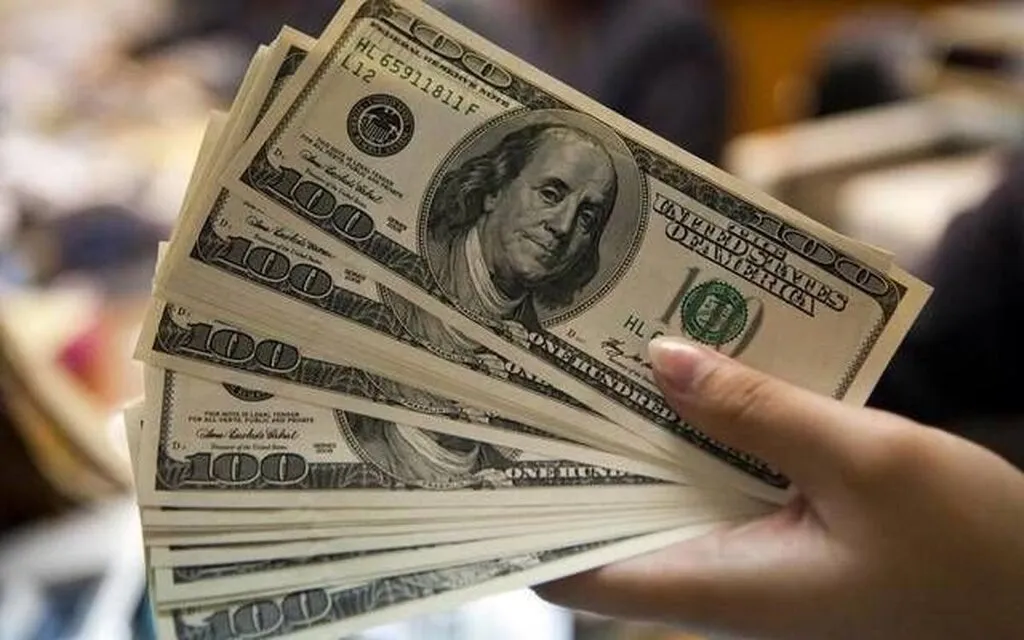 پیش‌بینی قیمت دلار  فردا سه‌شنبه ۹ خرداد ۱۴۰۲