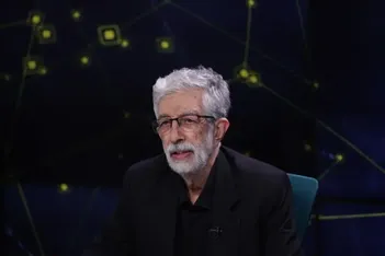 موجودی حساب همسر شهید رهبر انقلاب فاش شد