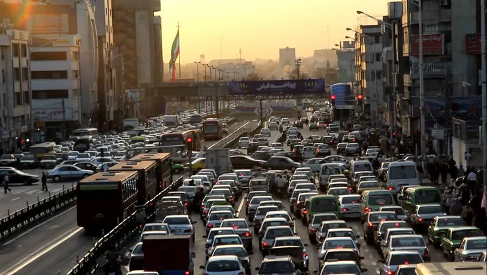 رشد ۱۰ درصدی تردد در معابر پایتخت در هفته چهارم فروردین ۹۹