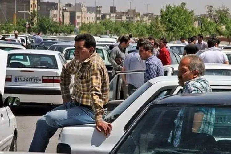 آیا تولید ۴۰۵ و پراید متوقف خواهد شد؟