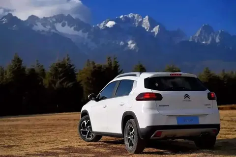 شوک بزرگ به بازار خودرو؛ قیمت سیتروئن C3-XR یک شبه ۱.۶ میلیارد تومان بالا رفت