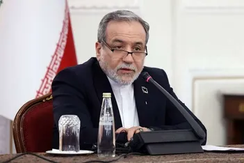 طعنه تند عراقچی به آمریکا و اسرائیل؛ ۱۱ میلیارد دلار هزینه دفاع موشکی!