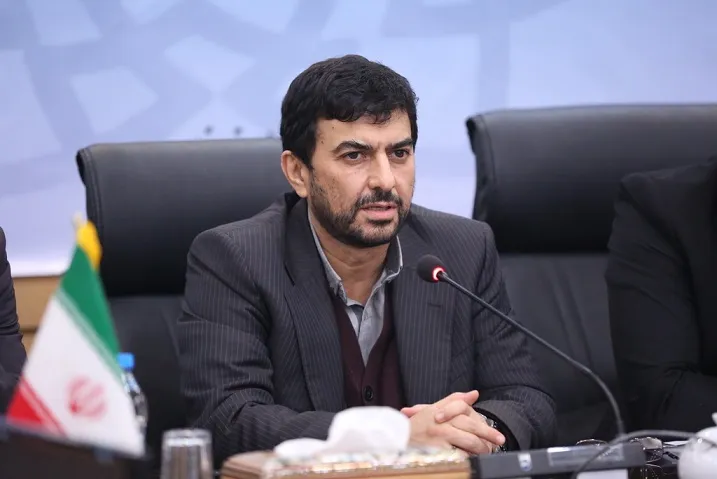وزارت خارجه مشکل صدور روادید تجار خارجی را حل کند
