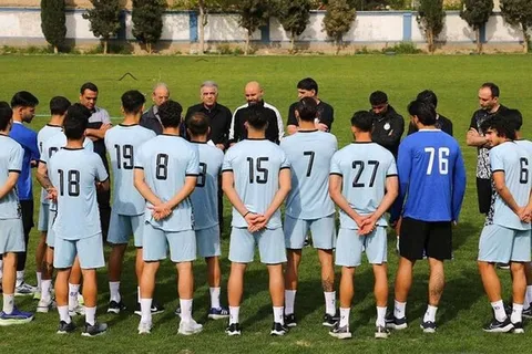 ۷ ستاره استقلال ممنوع الخروج شدند