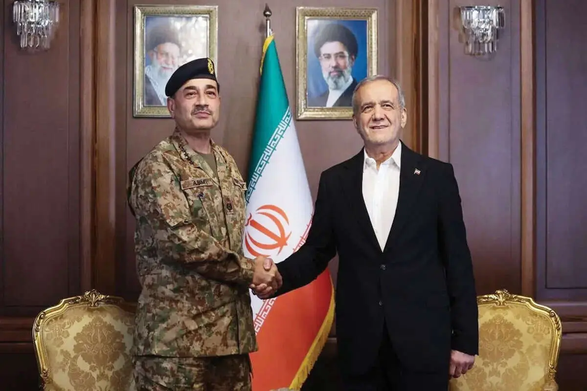 عاصم منیر