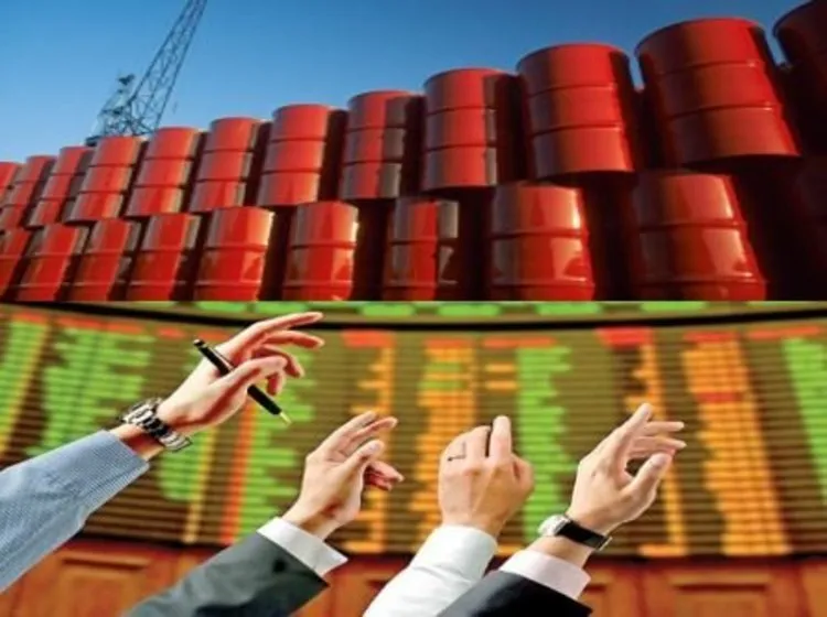 فروش نفت تاثیری در روند بازار سرمایه ندارد/ ابهامات عرضه نفت در بورس و سردرگمی سهامداران بورس