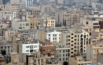 عکس باورنکردنی از یک آگهی خانه در شهرک غرب