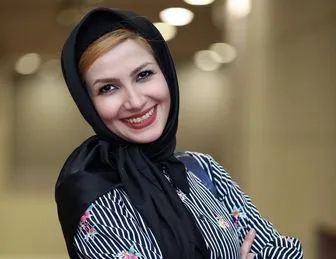 پوشش متفاوت خانم مجری در میان چمن‌ها +عکس