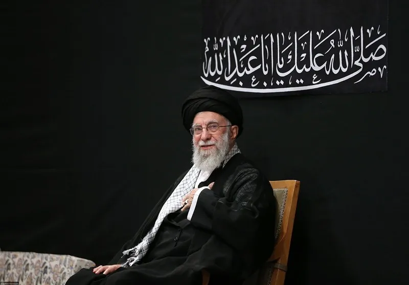 حضور فرزندان رهبر شهید انقلاب در مصلی تهران