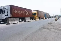 صف‌های طولانی کامیون‌ها در دوغارون/ بحران سوخت و بن‌بست ارزآوری میلیاردی