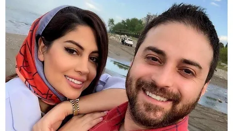 عکس/ بازی بابک جهانبخش با دم شیر!