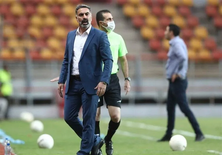 ثابت شد زیر پای سرمربی استقلال را خالی کردند