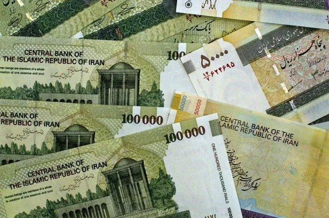 رشد حجم پول متوقف شد