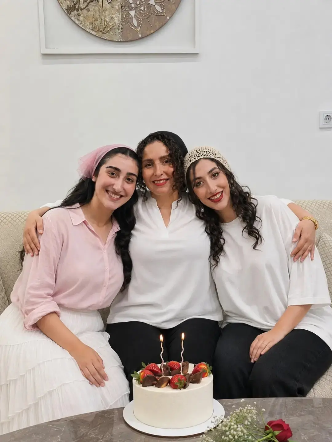عکس جالب مادر و دختری ژاله صامتی