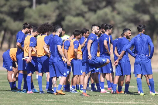 تایید قرارداد ۱۰ میلیارد تومانی چند بازیکن در باشگاه استقلال