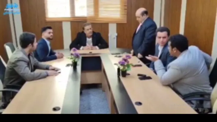فیلم/  طعنه تند و تیز شبکه استانی لرستان به نماز خواندن علیرضا دبیر
