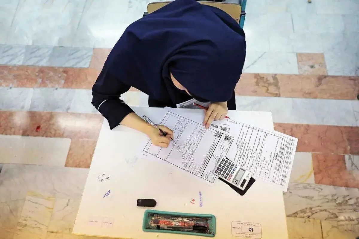 اطلاعاتی داریم که امسال سوالات امتحانات نهایی افشا شده
