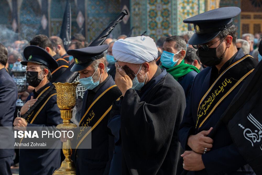 دسته عزاداری خادمان کریمه اهل بیت(ع) در سالروز شهادت امام رضا(ع)