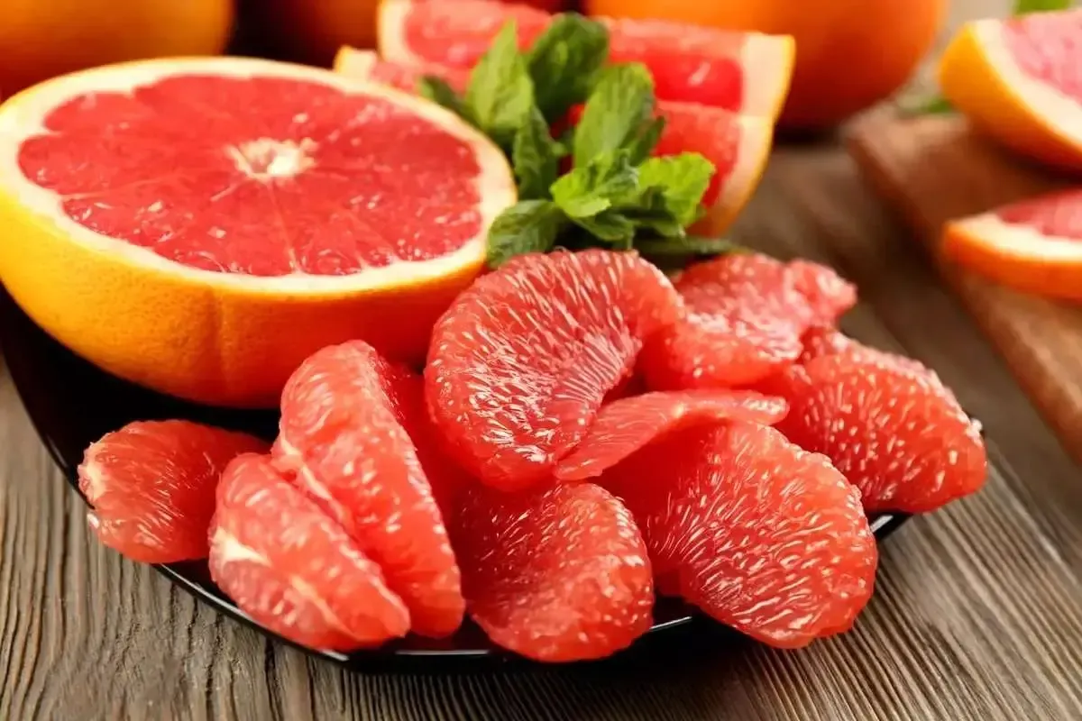 مصرف محتاطانه گریپ فروت؛ علت چیست؟