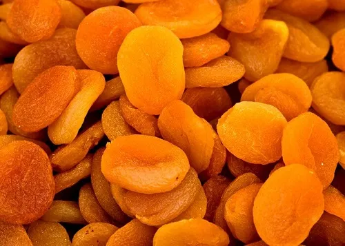خطر مرگ با مصرف کشمش و برگ زردآلو