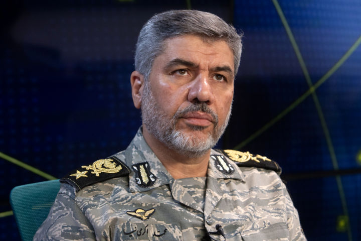 سرتیپ محمد اکرمینیا سخنگوی ارتش سرتیپ محمد اکرمینیا سخنگوی ارتش