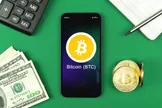 بیت‌کوین ریخت، تتر بالا رفت؛ آخرین قیمت رمزارز‌ها امروز شنبه ۷ شهریور