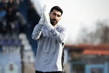 عکس/ بهت بیرانوند پس از گل دوم پرسپولیس