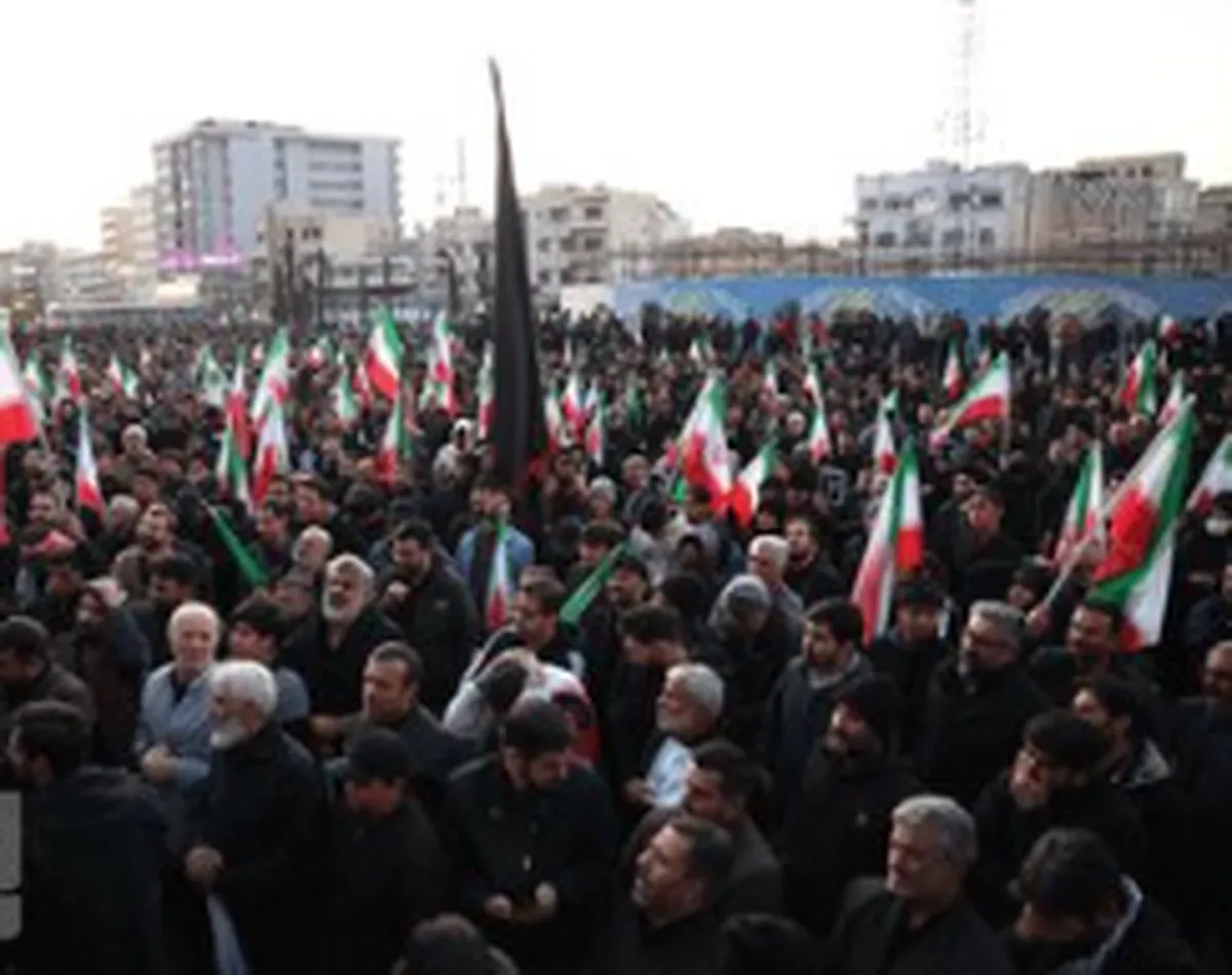تصاویری از عزاداری مردم تهران در چهلمین روز شهادت رهبر انقلاب