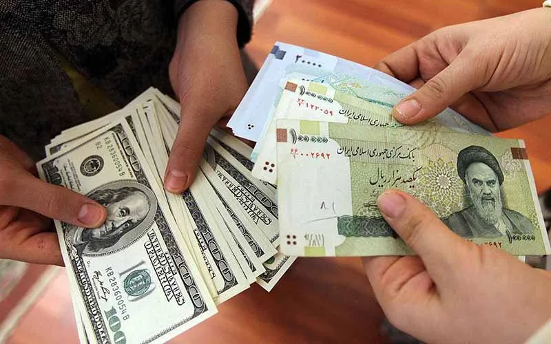 دست دولت در جیب نوسان بازارها؟