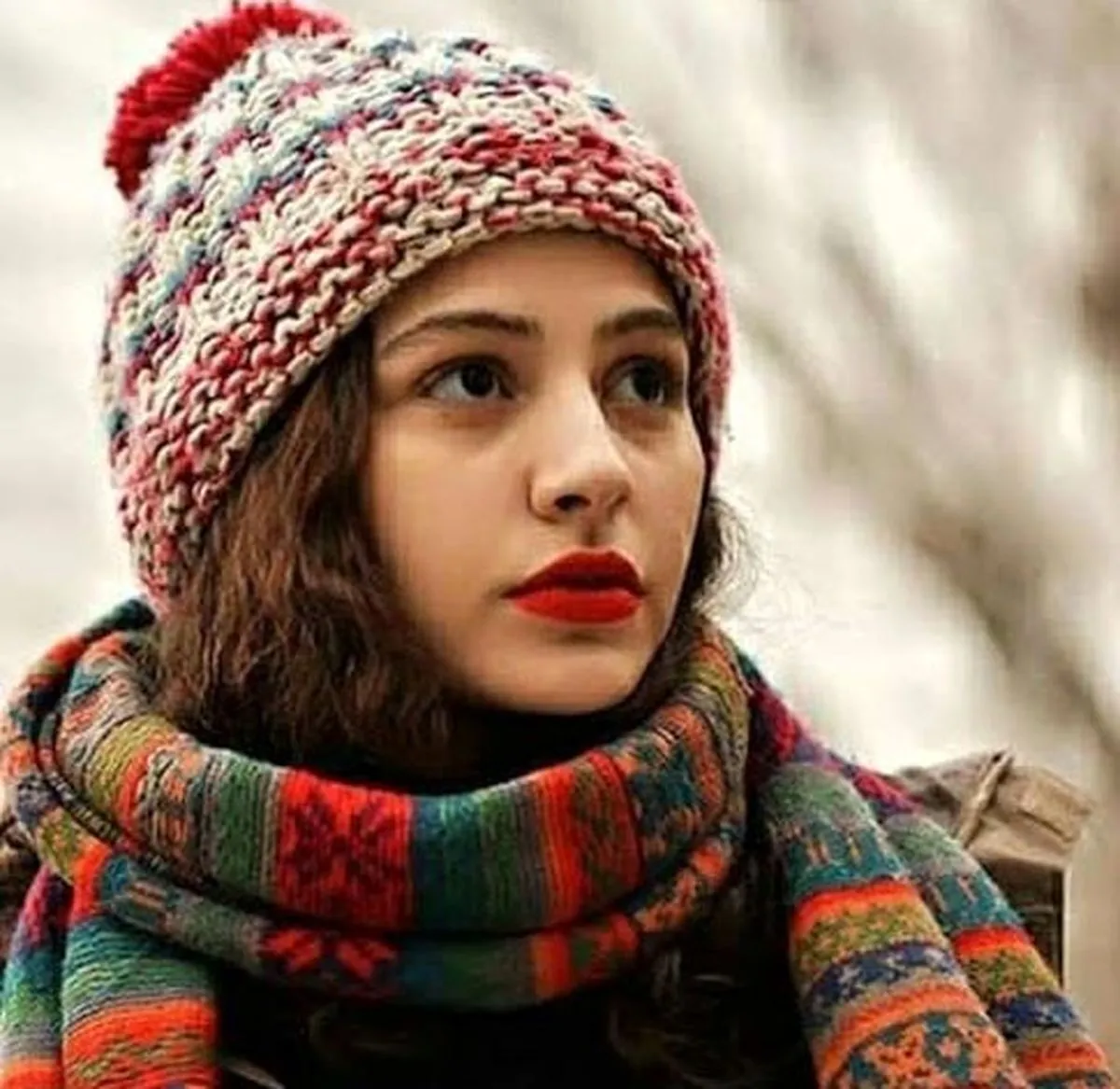 عکس/تیپ خاص دختر مو قرمز سینمای ایران