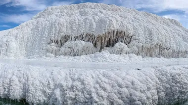 اولین آبشار نمکی جهان در ایران