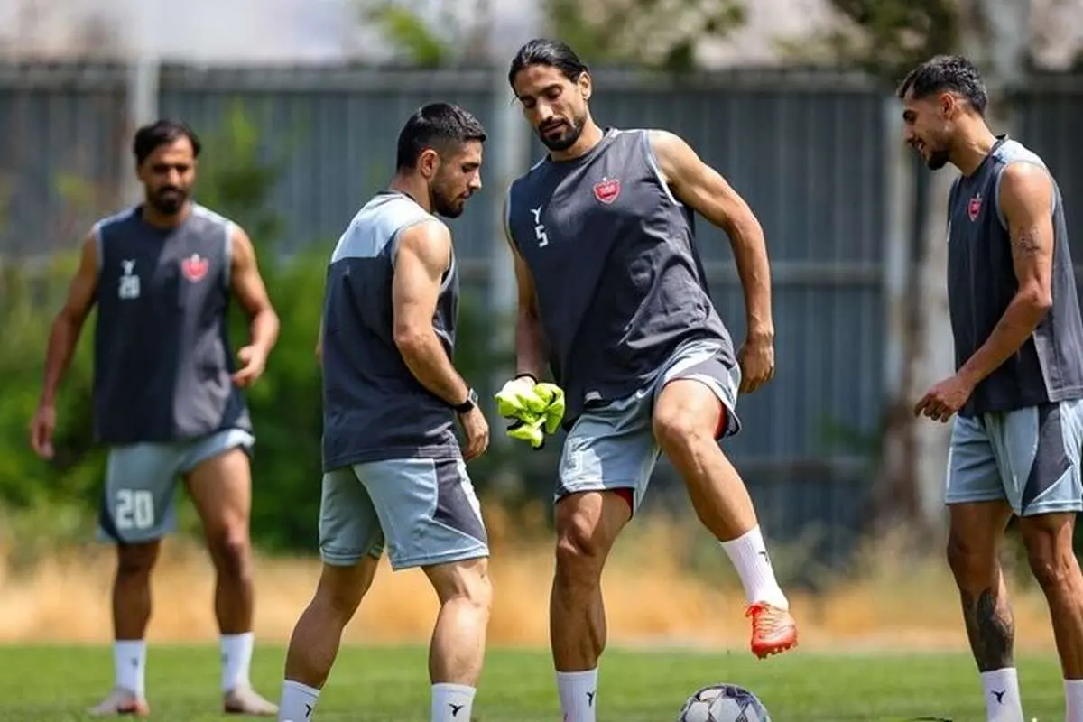 قد پرسپولیس ۹ سانتی‌متر بلندتر شد!