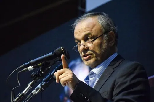 وزیر صنعت: موانع تولید و امضا‌های طلایی حذف می‌شوند
