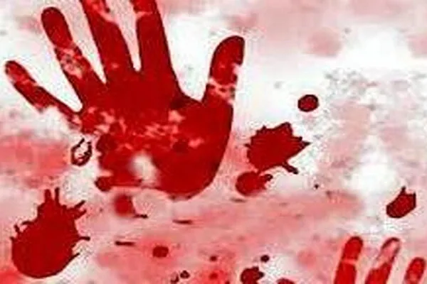 قتل دو زن به دست مرد دیوانه در برابر دوربین زنده