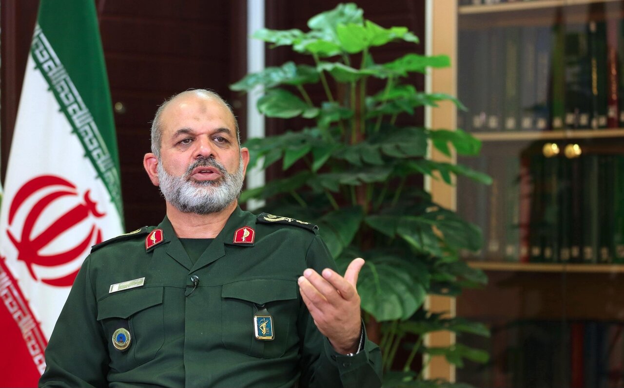 فرمانده کل سپاه: دشمن به دنبال ایجاد رعب و وحشت در میان غیرنظامیان بود/ خون شهدای مراسم عروسی گریبان عاملان و آمران این جنایت خواهد را خواهد گرفت فرمانده کل سپاه: دشمن به دنبال ایجاد رعب و وحشت در میان غیرنظامیان بود/ خون شهدای مراسم عروسی گریبان عاملان و آمران این جنایت خواهد را خواهد گرفت