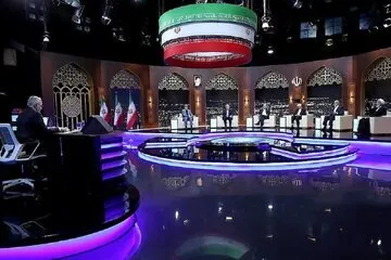صندلی هر یک از کاندیدا‌های ریاست جمهوری برای مناظره دوم